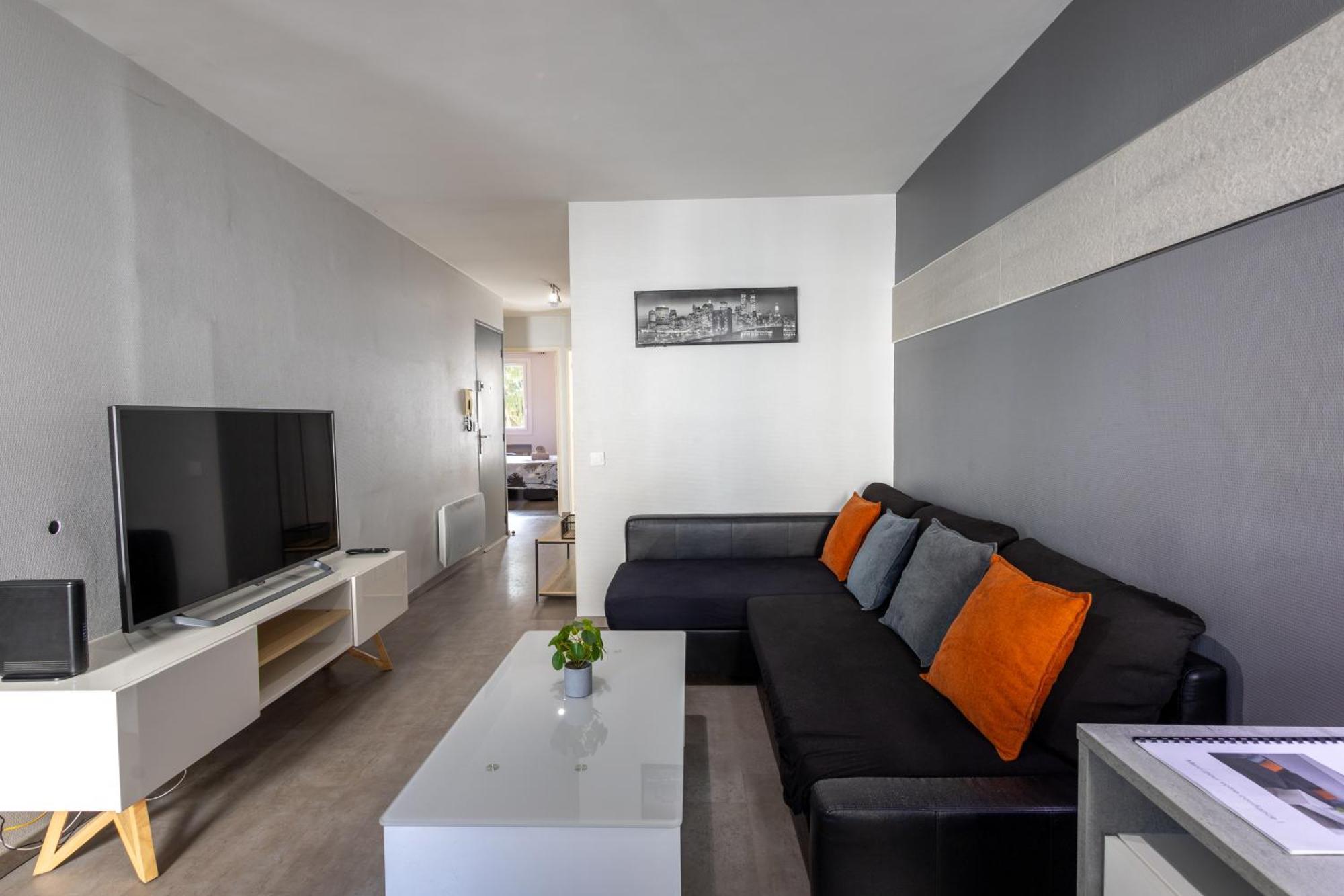 L'Eveche - T3 Spacieux & Traversant En Hypercentre Castres  Eksteriør billede